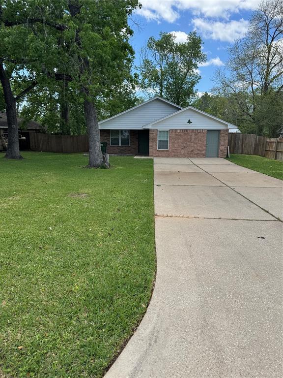 157 Hillside Dr in Liberty, TX - Building Photo - Building Photo
