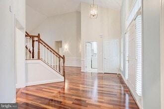6143 Ferrier Ct in Gainesville, VA - Building Photo - Building Photo