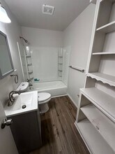 1137 W 43rd St S-Unit -1137 W 43rd St S in Wichita, KS - Building Photo - Building Photo