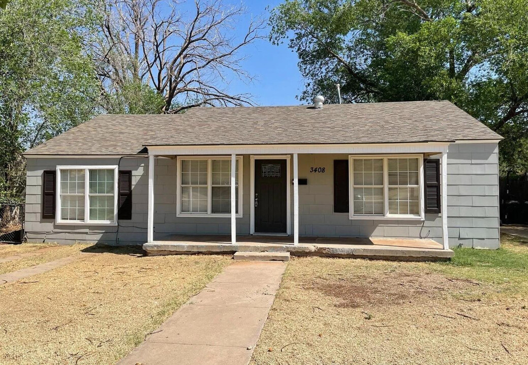 3408 31st St in Lubbock, TX - Building Photo