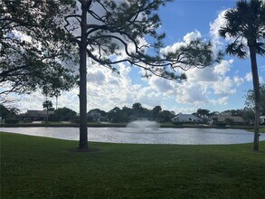 6198 Brandon St in West Palm Beach, FL - Building Photo - Building Photo