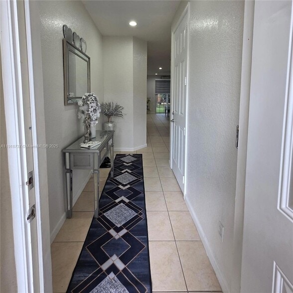 2612 SW 81st Terrace in Miramar, FL - Foto de edificio - Building Photo