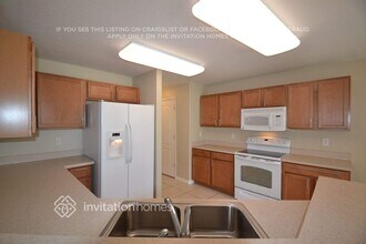 15408 Peach Stone Pl in Ruskin, FL - Building Photo - Building Photo