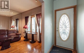 19 Mitchell Ave in Toronto, ON - Building Photo - Building Photo