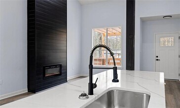 7089 Wade Rd in Austell, GA - Building Photo - Building Photo