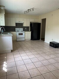 10380 Cook Rd photo'