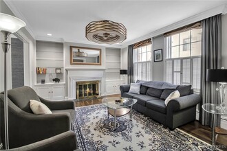 5 Mayfair Ln in Buffalo, NY - Building Photo - Building Photo