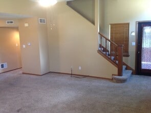 813 Mission Ave in Manhattan, KS - Building Photo - Building Photo