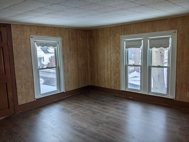403 Stone St in Oneida, NY - Building Photo - Building Photo