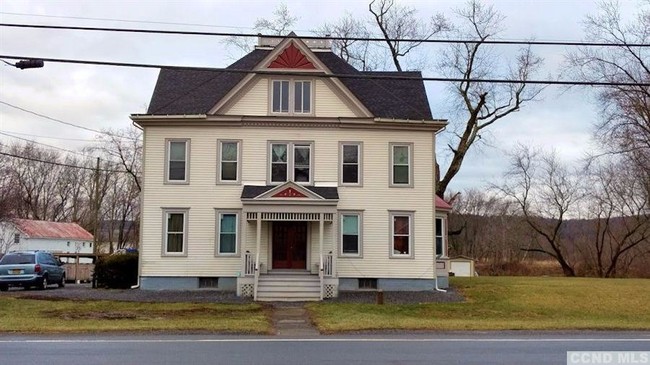 1770 State Route 23 in Craryville, NY - Building Photo - Building Photo