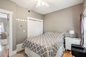 177 W 6th St, Unit 4 in Boston, MA - Building Photo - Building Photo