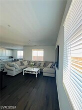 3284 Viola Hls Ave in Henderson, NV - Building Photo - Building Photo