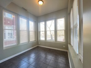 5721 S Prairie Ave in Chicago, IL - Building Photo - Building Photo