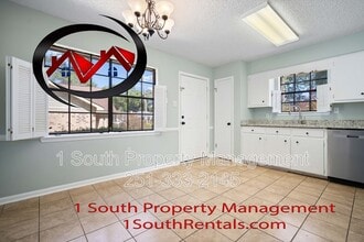 1204 McNeil Ave in Mobile, AL - Building Photo - Building Photo