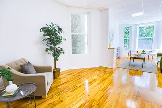 5430 S University Ave in Chicago, IL - Building Photo - Building Photo