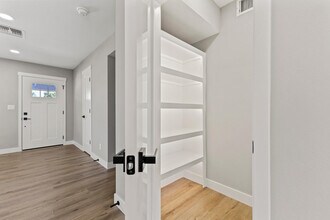 10423 W Monterosa Dr in Sun City, AZ - Building Photo - Building Photo