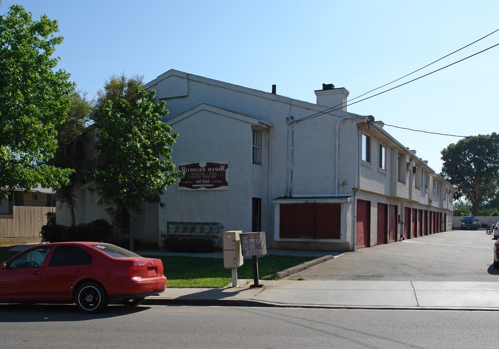 9737 Riverview Ave in Lakeside, CA - Building Photo