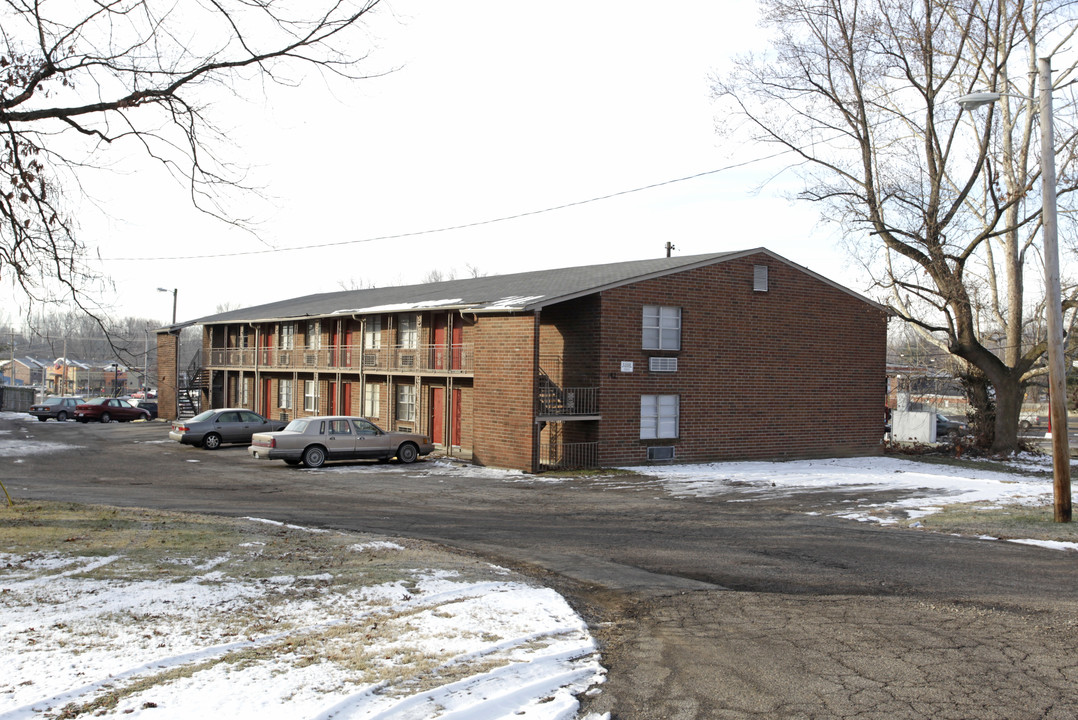 Yvonne Apartments in Louisville, KY - Building Photo