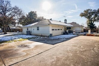6425 Heidelburg Ct in North Richland Hills, TX - Building Photo - Building Photo