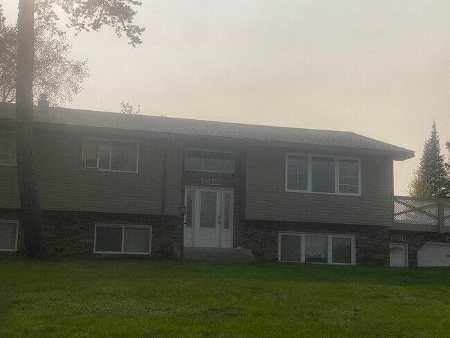 2305 Ash Ave Nw, Unit 2305B in Bemidji, MN - Building Photo - Building Photo