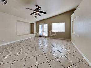 1531 Misty Sky Dr in Henderson, NV - Building Photo - Building Photo