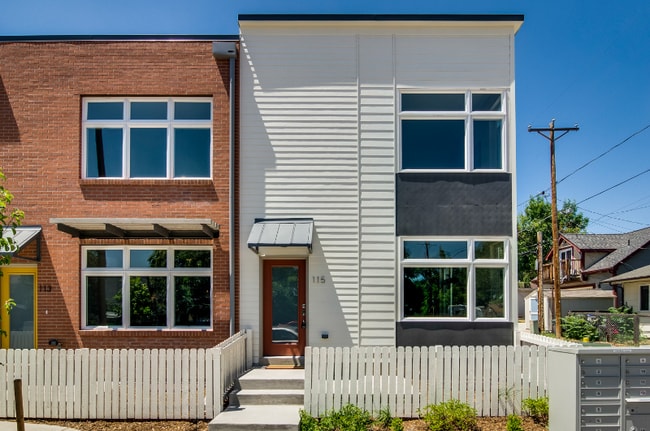 property at 115 N Iowa Ave