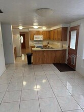 613 Bama Rd in Brandon, FL - Building Photo - Building Photo