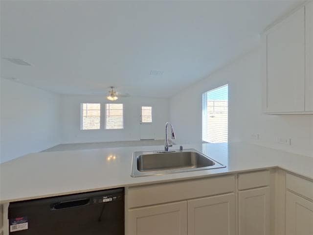 10700 Dusty Rnch Rd in Fort Worth, TX - Building Photo - Building Photo