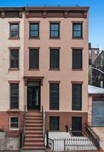 139 Vanderbilt Ave in Brooklyn, NY - Building Photo - Building Photo