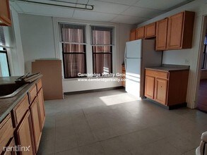 440 Massachusetts Ave-Unit -Apt 3 in Cambridge, MA - Building Photo - Building Photo
