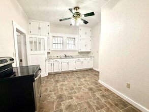 1501 N Washington St in Ardmore, OK - Building Photo - Building Photo