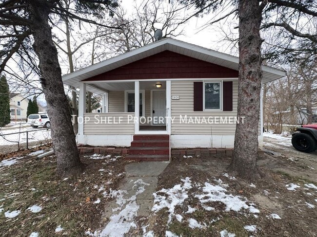 property at 1404 Clark St