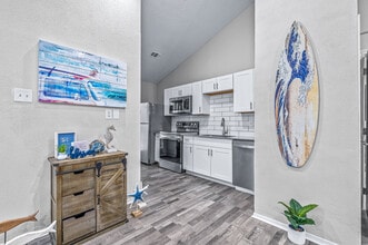 Aulden at The Highlands in Dallas, TX - Foto de edificio - Interior Photo