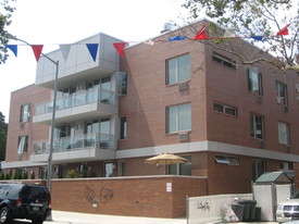 1 Terrace Pl Apartments