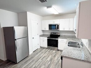15717 Del Norte Dr in Conroe, TX - Building Photo - Building Photo