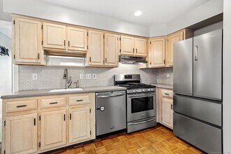 7 Dean St in Danbury, CT - Building Photo - Building Photo