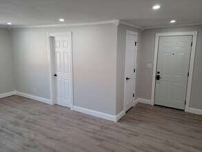 122 E Sandusky St, Unit 205 in Findlay, OH - Building Photo - Building Photo