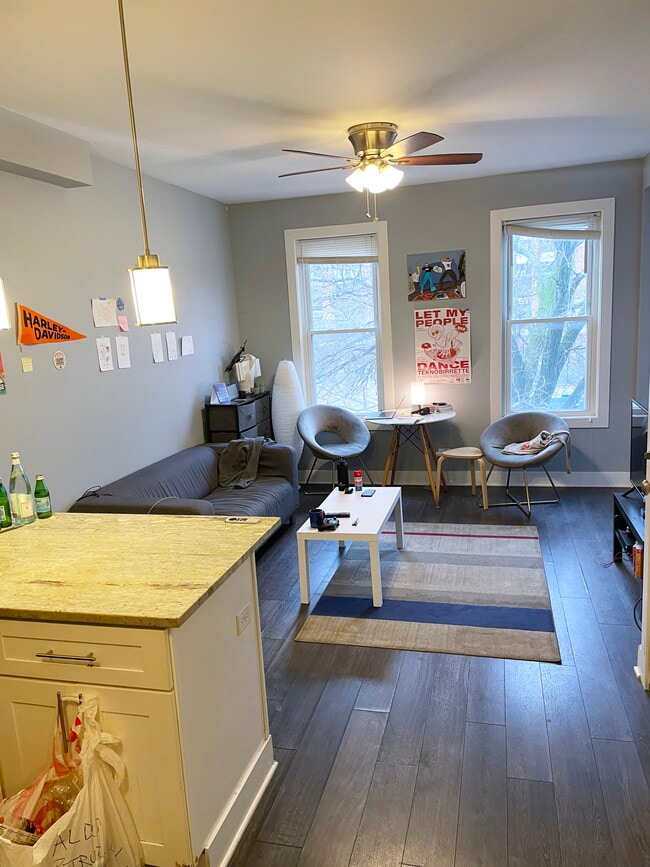 1433 N Cleaver St, Unit 1R in Chicago, IL - Building Photo - Building Photo