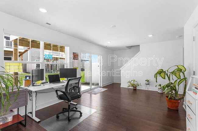 5 Coogan Ct in Morris Plains, NJ - Building Photo - Building Photo