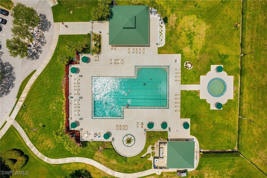 12020 Rock Brook Run in Ft. Myers, FL - Building Photo