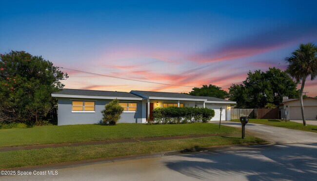 460 Carissa Dr in Satellite Beach, FL - Building Photo - Building Photo