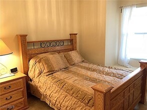 10001 Peace Way, Unit 2323 in Las Vegas, NV - Building Photo - Building Photo