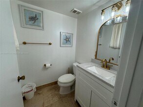 789 NW 91st Terrace in Plantation, FL - Building Photo - Building Photo