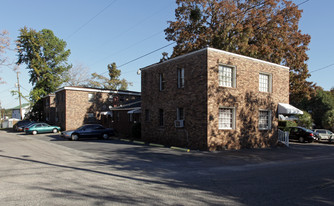 2110 Helm Ave Apartments