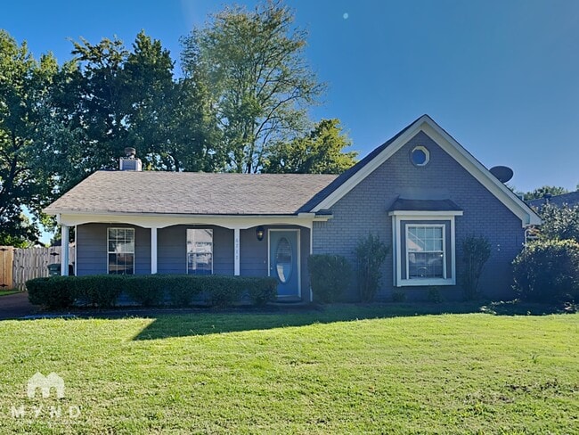 6717 Elmore Woods Ln