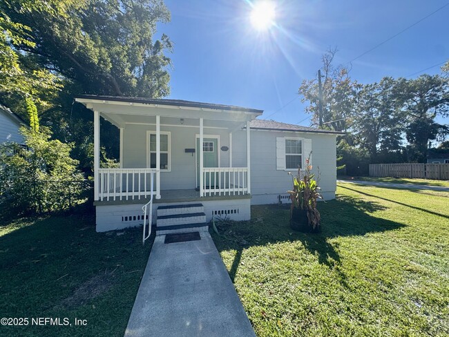 4820 Headley Terrace