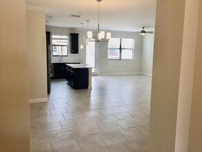 1244 Payne Stewart Dr in Davenport, FL - Building Photo - Building Photo