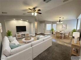 10402 Melon Cactus St in Las Vegas, NV - Building Photo