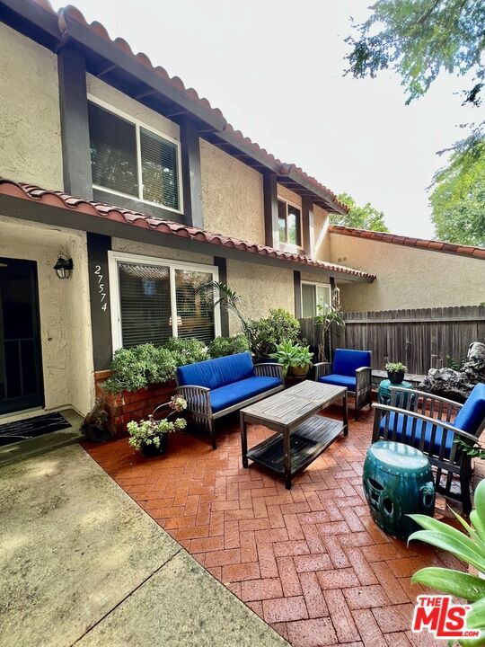 property at 27574 Rondell St