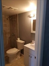 606 SE 14th St in Oklahoma City, OK - Foto de edificio - Building Photo